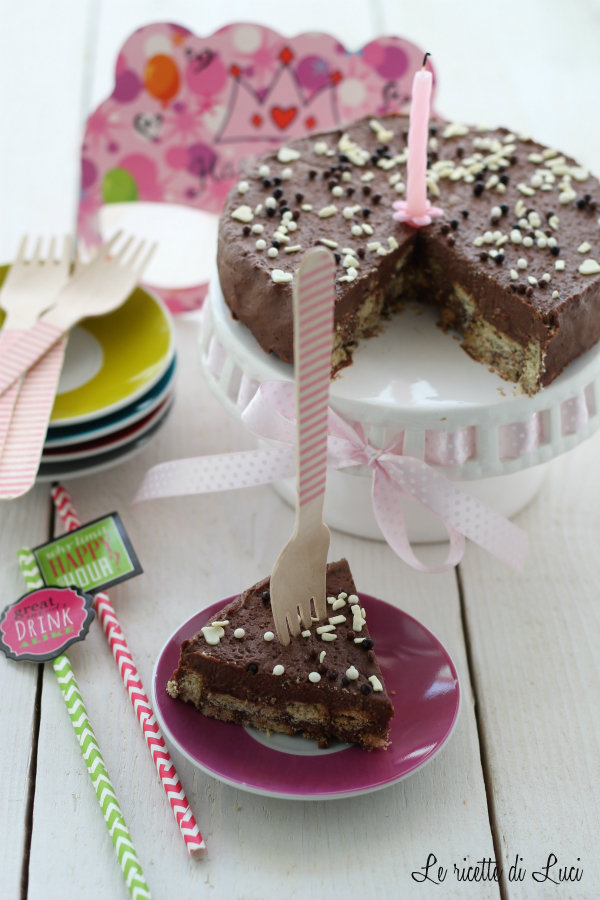 Compleanno con la "Chocolate Biscuit Cake"