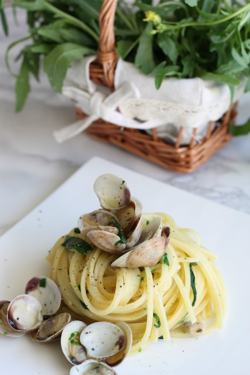 Spaghetti vongole e rucola