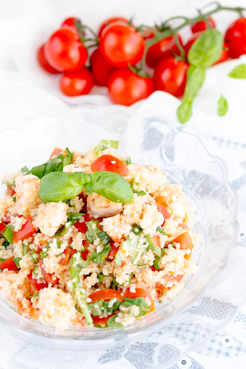 Cous Cous gamberoni, rucola e pomodorini