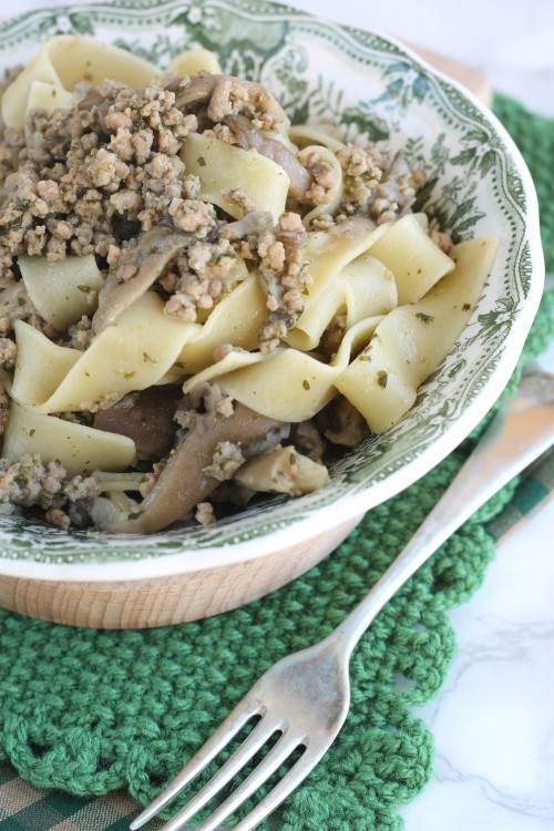 Pappardelle funghi e carne macinata