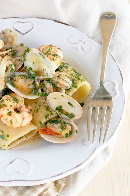 Paccheri gamberoni e frutti di mare