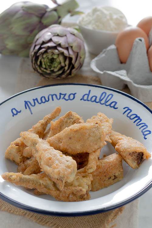 Carciofi indorati e fritti