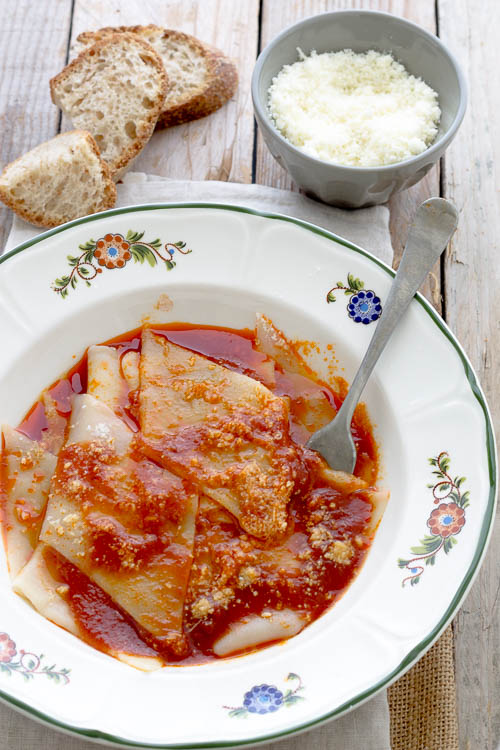 Sagne a pezzi...la pasta fatta in casa dai miei nonni