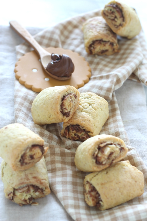 Biscotti Nutella e mandorle