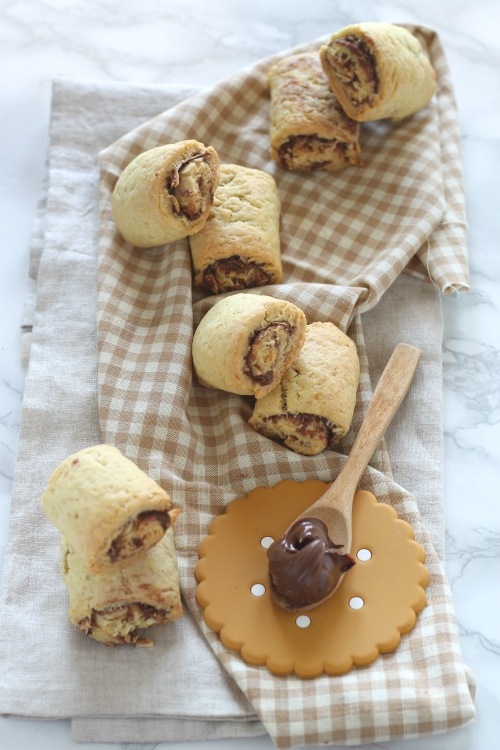 Biscotti Nutella e mandorle